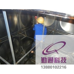 雨城水箱清洗